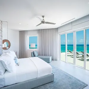 Hotel Point Club Residences