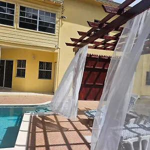 Guest house Royal Escape - 1